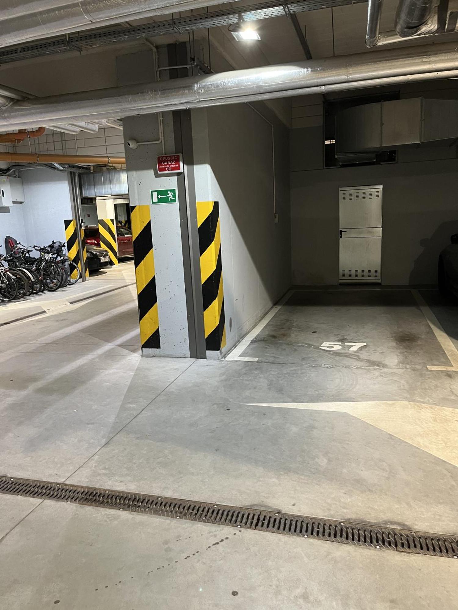 克拉科夫Apartament Z Tarasem Oraz Podziemnym Parkingiem公寓 外观 照片